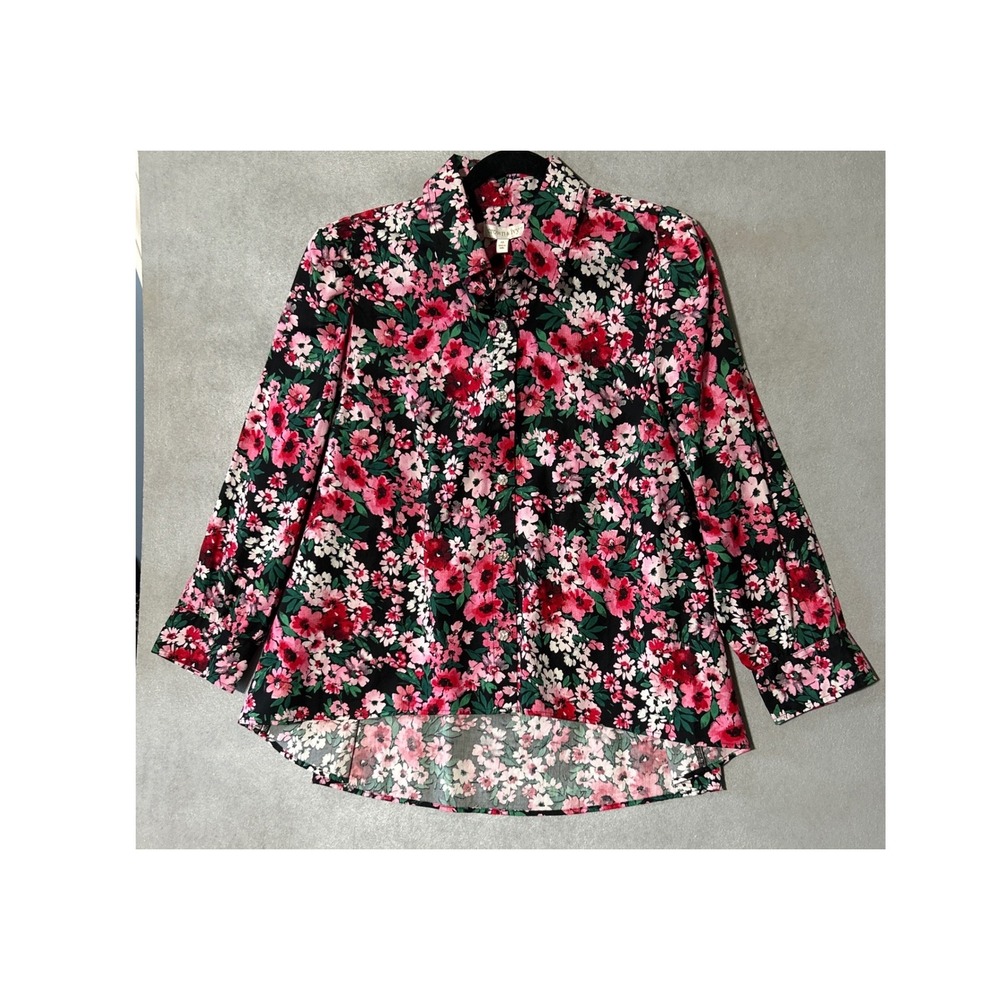 Crown and Ivy Womens Medium Floral Button Down Blouse Pink Black High Low NWT